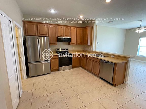 5th image of 213 Casa Marina Pl