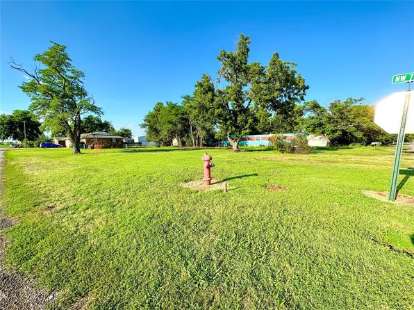 600 NW Cloud St Lot 6, Minco, OK 73059
