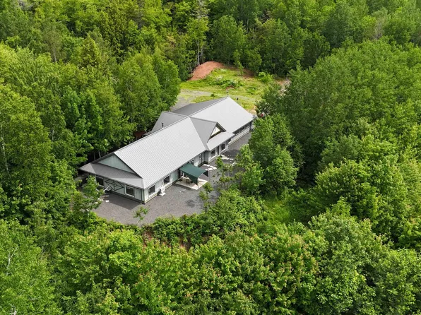 516 Burgess Mountain Rd, Kings, NS B0P 1G0