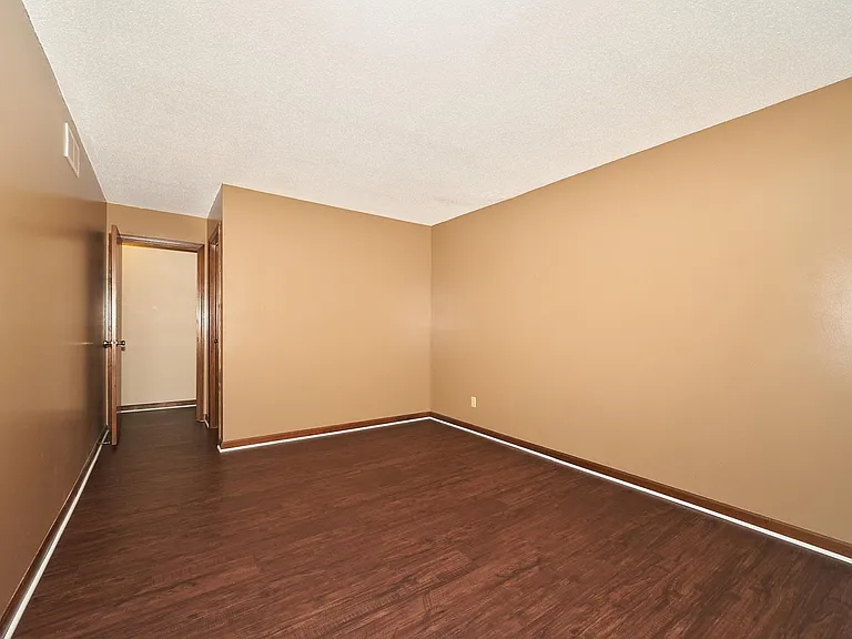 149 Springs Ct — Photo 14