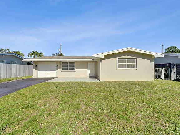 2nd image of 8211 NW 10th Street