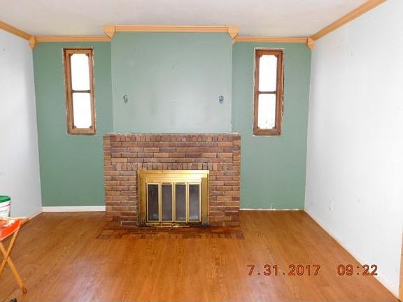 3rd image of 4 Donald St