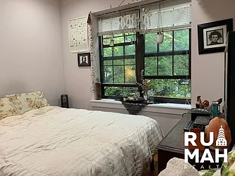 Rented by Rumah Realty Inc