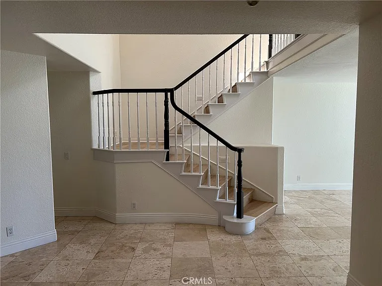 23106 Port Antonio Way — Photo 3