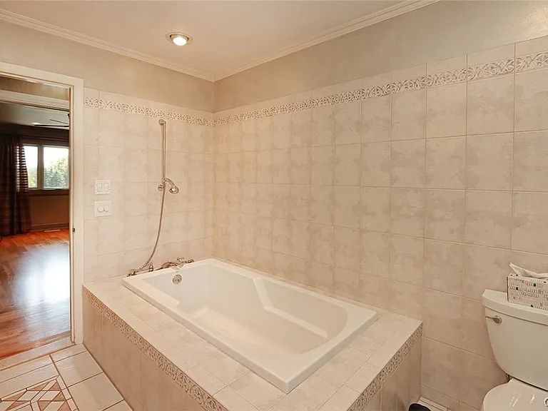 2890 W Lake Rd — Photo 34