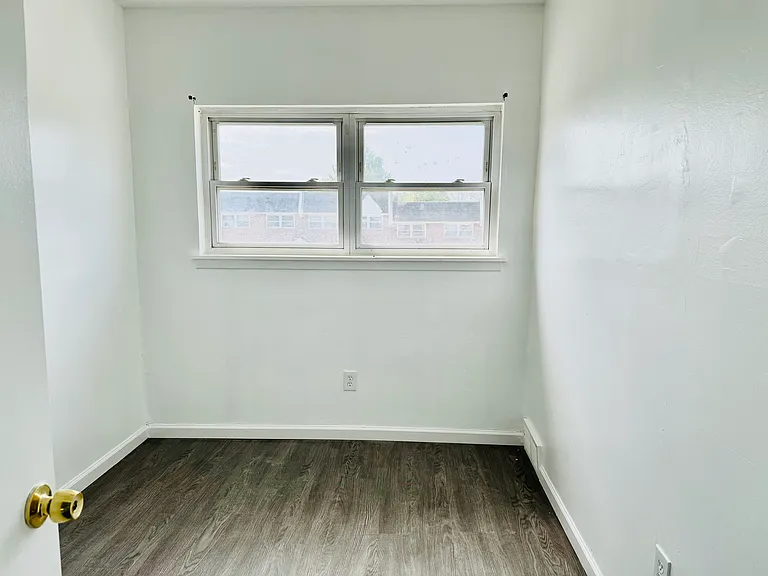 3641 Canby Dr — Photo 7