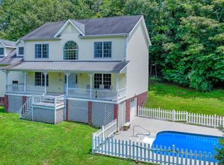 566 Beechwood Rd, Kingsport, TN 37663