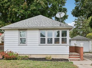 119 Reagles St, Arlington, WI 53911