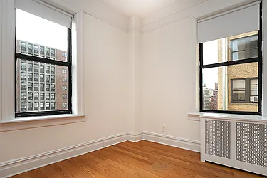 Rented by Rita S Citrin, LREB