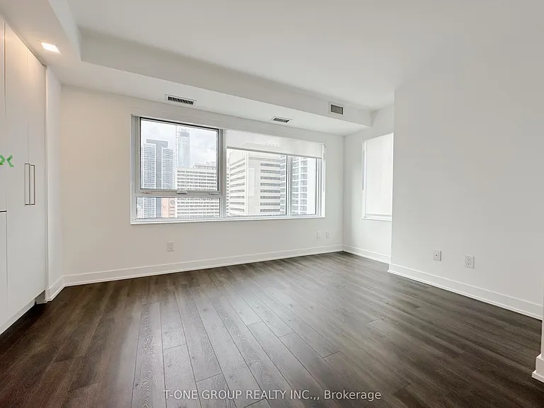 609 Sherbourne St #1804 — Photo 12