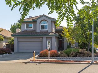 2170 Dolen Pl, Santa Rosa, CA 95401
