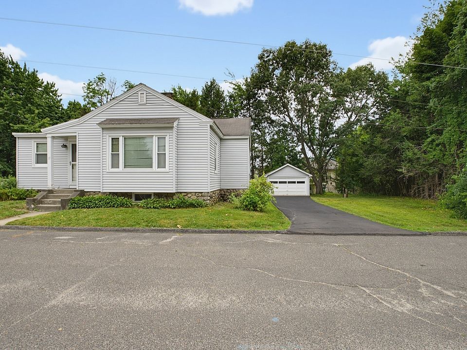 1st image of 17 Reynolds St
