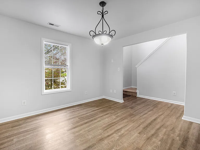 10609 Spring Rain Ct — Photo 7