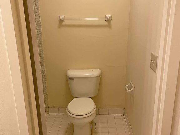 4th image of 7233 N 38th St #11278259