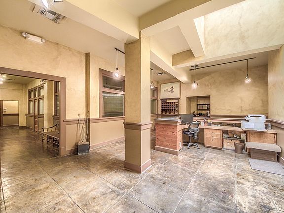 5th image of 212 Losoya St