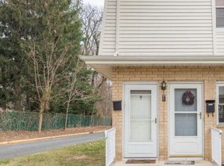 71 White St #D, Eatontown, NJ 07724