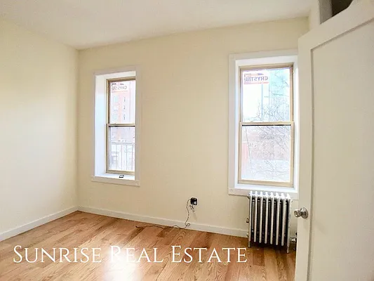 Rented by Sunrise Real Estate | media 20