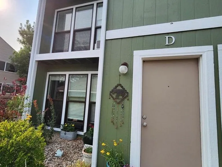 1901 Langshire Dr #D — Photo 11