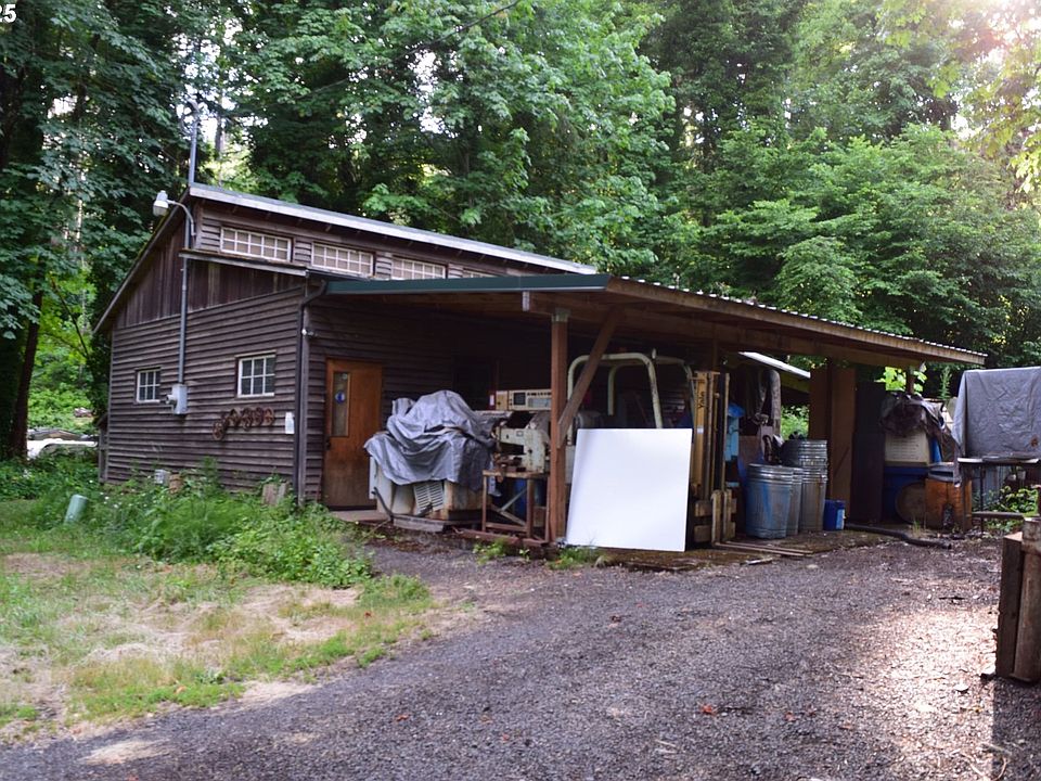 1st image of 44561 McKenzie Hwy
