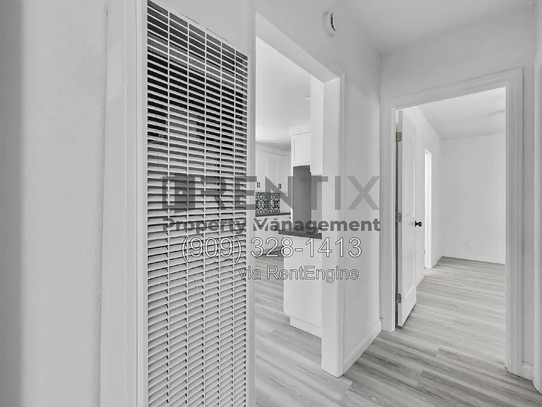 1921 Junipero Ave — Photo 14