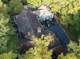 101 Beechwood Ln, Greentown, PA 18426