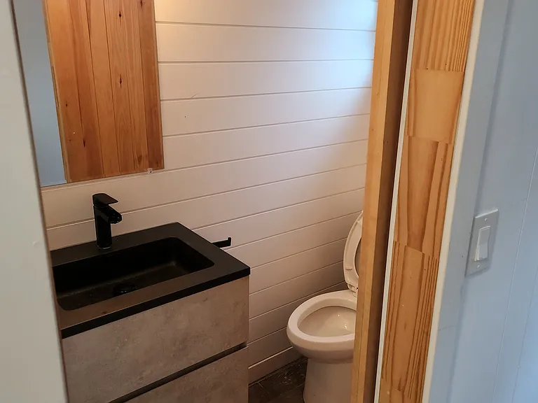 77 Rolling Acres Dr — Photo 2