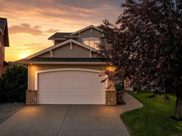 31 NW Kirton Close, Red Deer, AB T4P 4E9