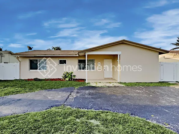 1912 NW 38th St, Fort Lauderdale, FL 33309