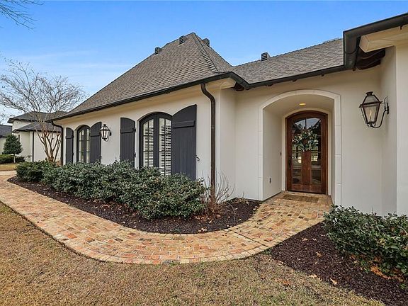 2nd image of 30732 Blue Wing Cres