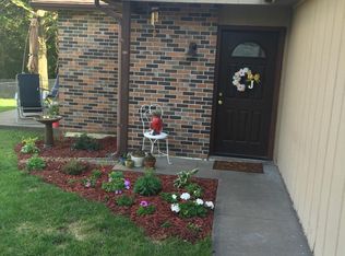 4700 W Knox Dr, Columbia, MO 65203