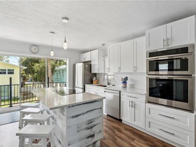 108 Voorhis St, Fort Myers Beach, FL, 33931