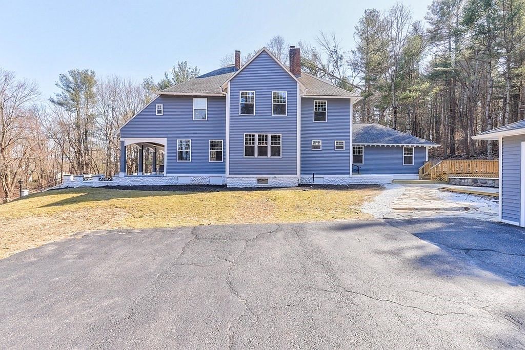 370 Thompson Rd, ster, MA 01570 Zillow