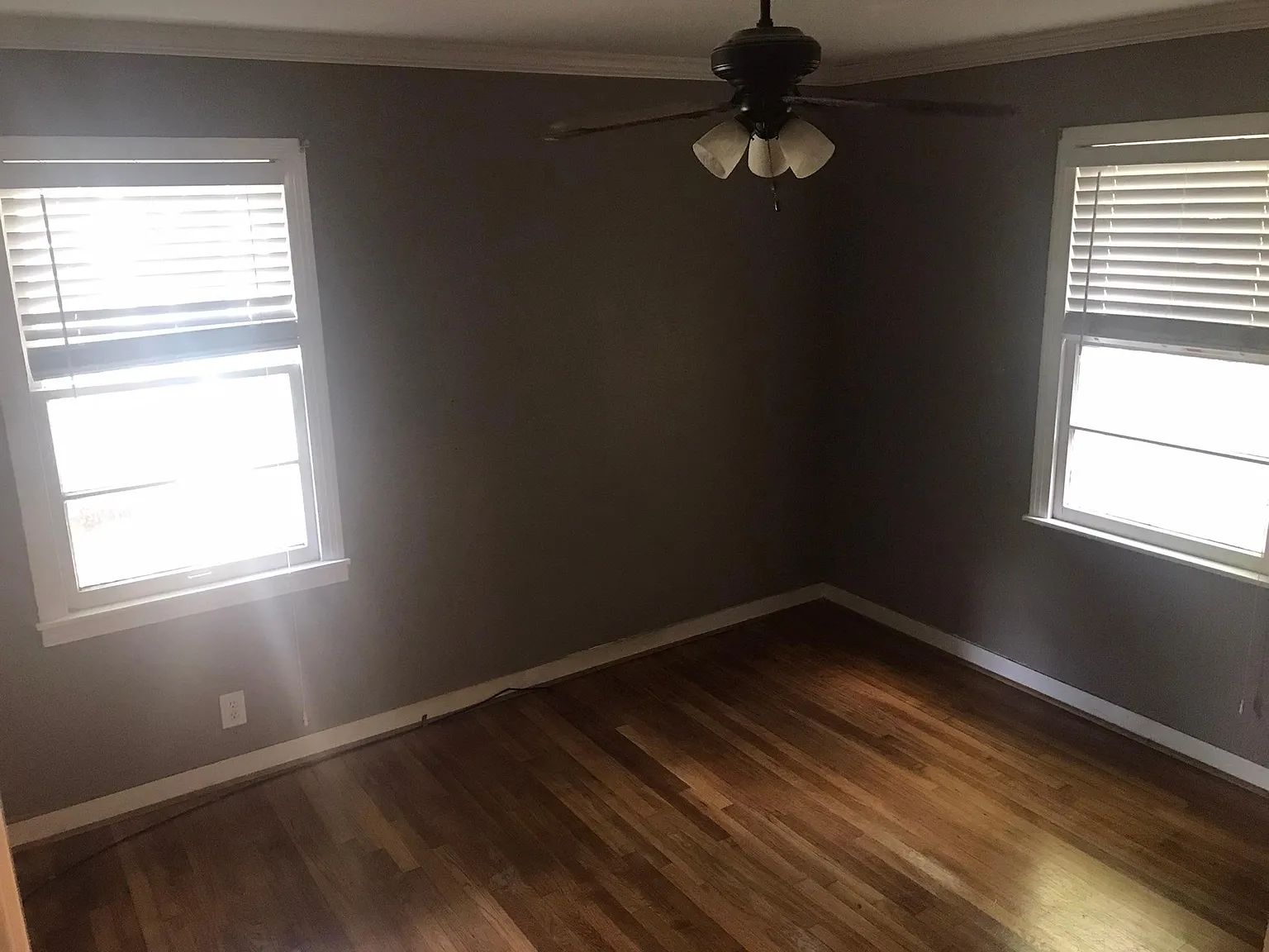 2 bed, 1126 sqft, $1,600 — Photo 2