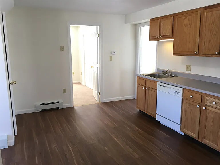 26 Bath St #3 — Photo 30