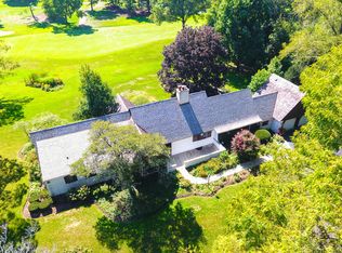 1597 Withorn Ln, Inverness, IL 60067