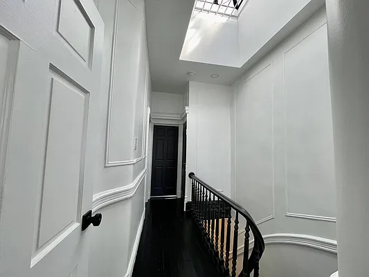 Rented by Evergreen Realty & Investments | media 12