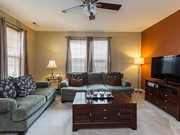 4th image of 645 Wye Oak Dr