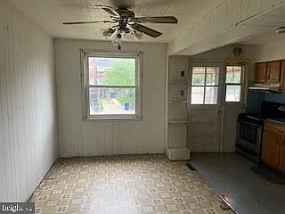 3rd image of 2035 Inverton Rd