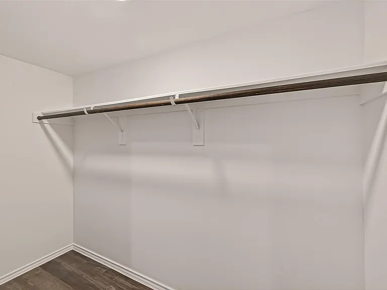 6107 Ginevra Summers Dr — Photo 33