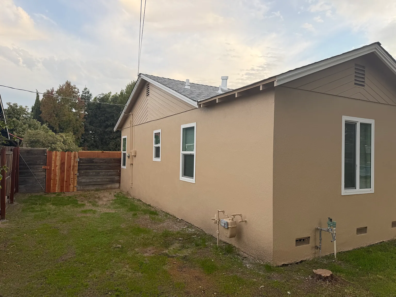 2 bed, 993 sqft, $1,900 — Photo 3