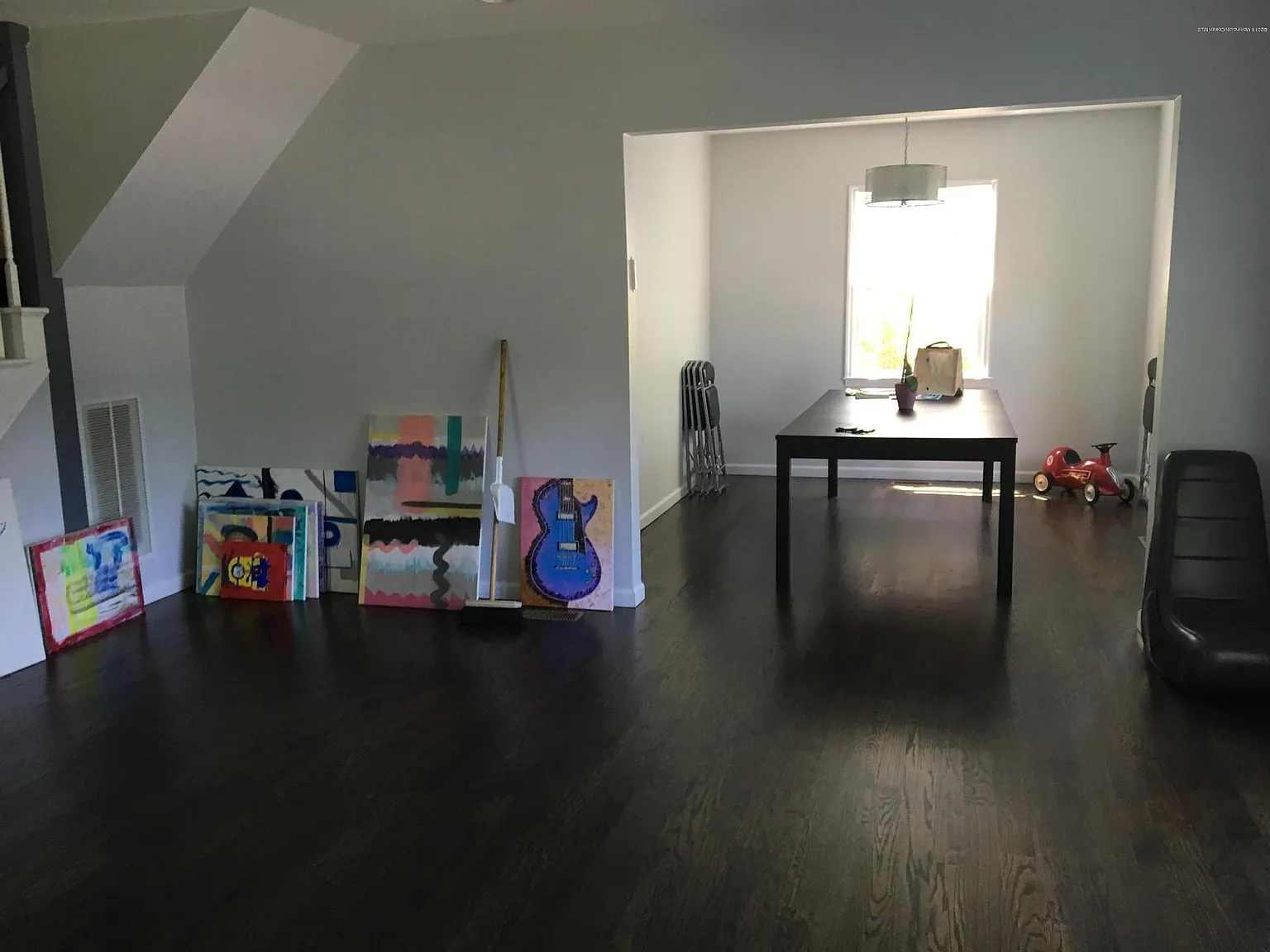 3 bed, 2.5 bath, 3080 sqft, $1,900 — Photo 2