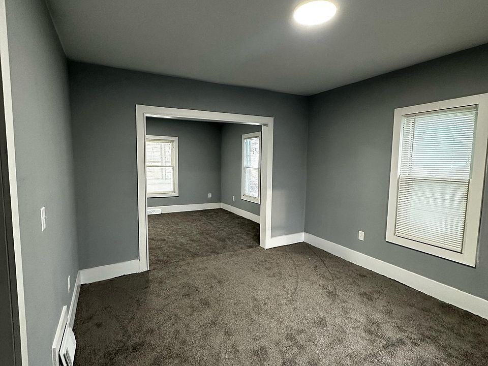 1st image of 2816 A St