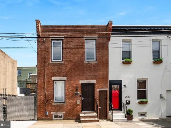 2539 Webb St, Philadelphia, PA 19125