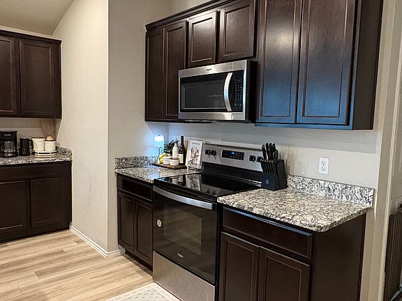 5th image of 8924 Cantera Ridge Rd