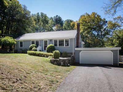 19 Holbrook St, Norfolk, MA, 02056