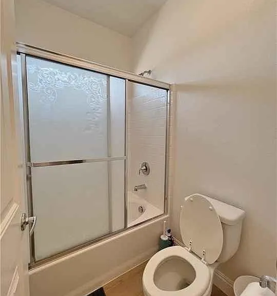 4608 Bear Island Ct — Photo 17