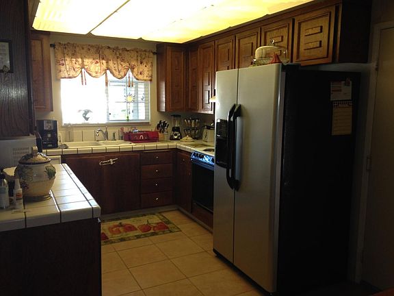 2nd image of 3042 Baronscourt Way
