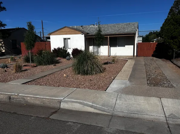 1839 Palomas Dr NE, Albuquerque, NM 87110