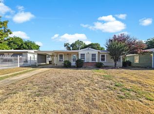 1224 Hamsted St, Fort Worth, TX 76115