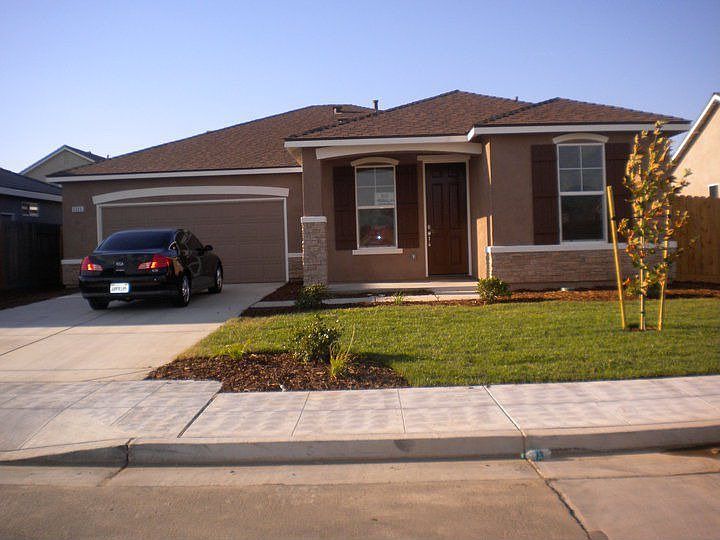 1st image of 5325 E Lorena Ave